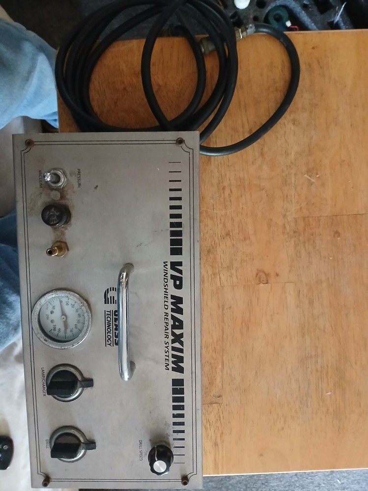 Glass TECH WÌNDSHIED REPAIR KIT