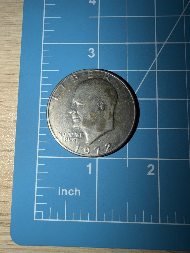 1972 D EISENHOWER DOLLAR COIN