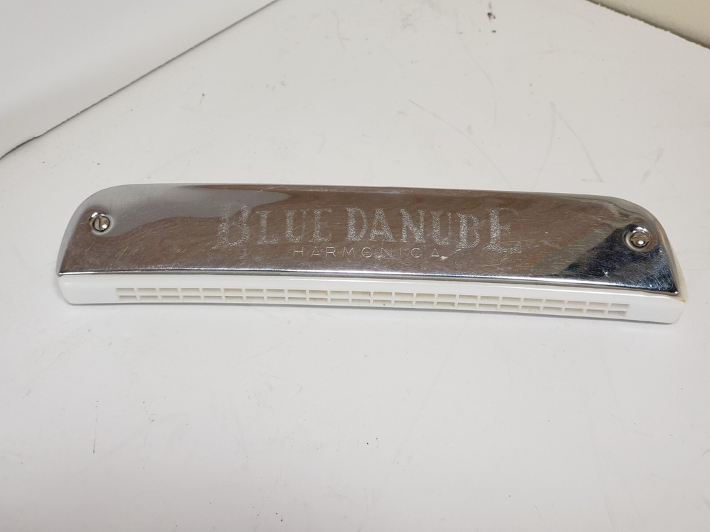 Blue Danube Harmonica 7.25" long