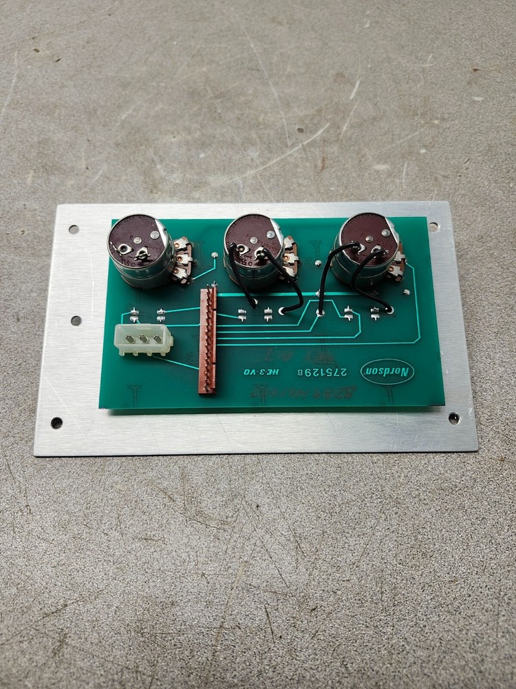 NEW IN BAG NORDSON TEMP CONTROLLER 272129B-HE-3-V0