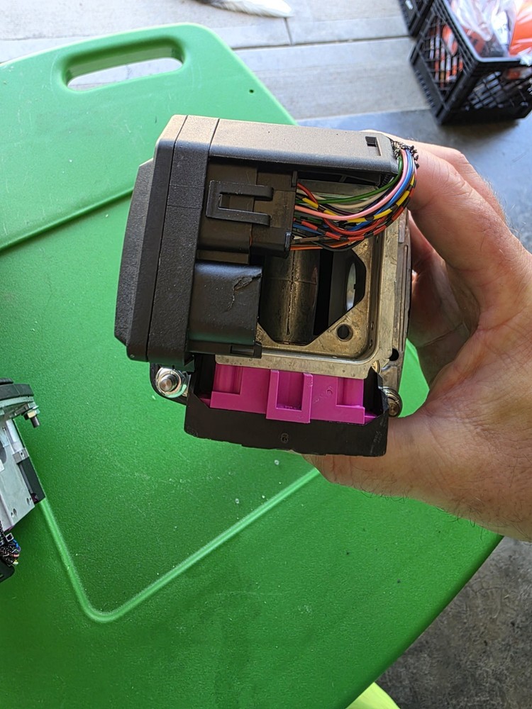 AT539205: Steering Joystick Electrohydraulic Controller