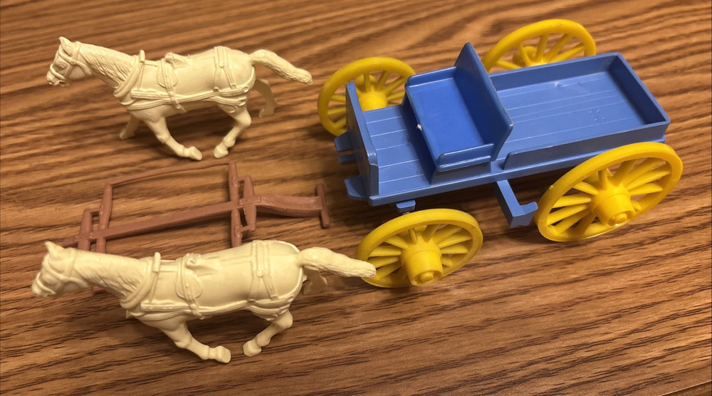 Marx 60Mm Backboard With Two Horses
