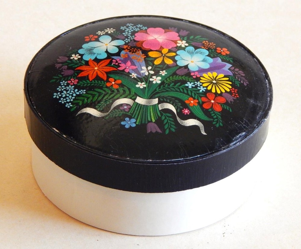 Vintage, Empty Fleurs de Rocaille Powder Box, Nice Condition