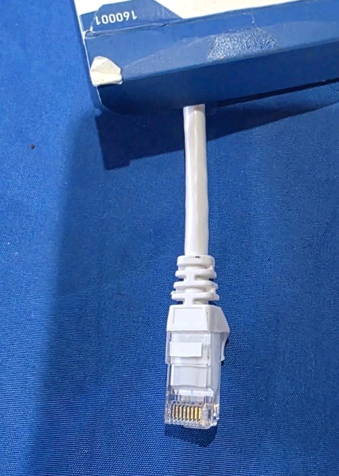 Cable Matters Category 6 UTP Network Patch Cable 5 Pack 160001 5 Box 1 Bag New