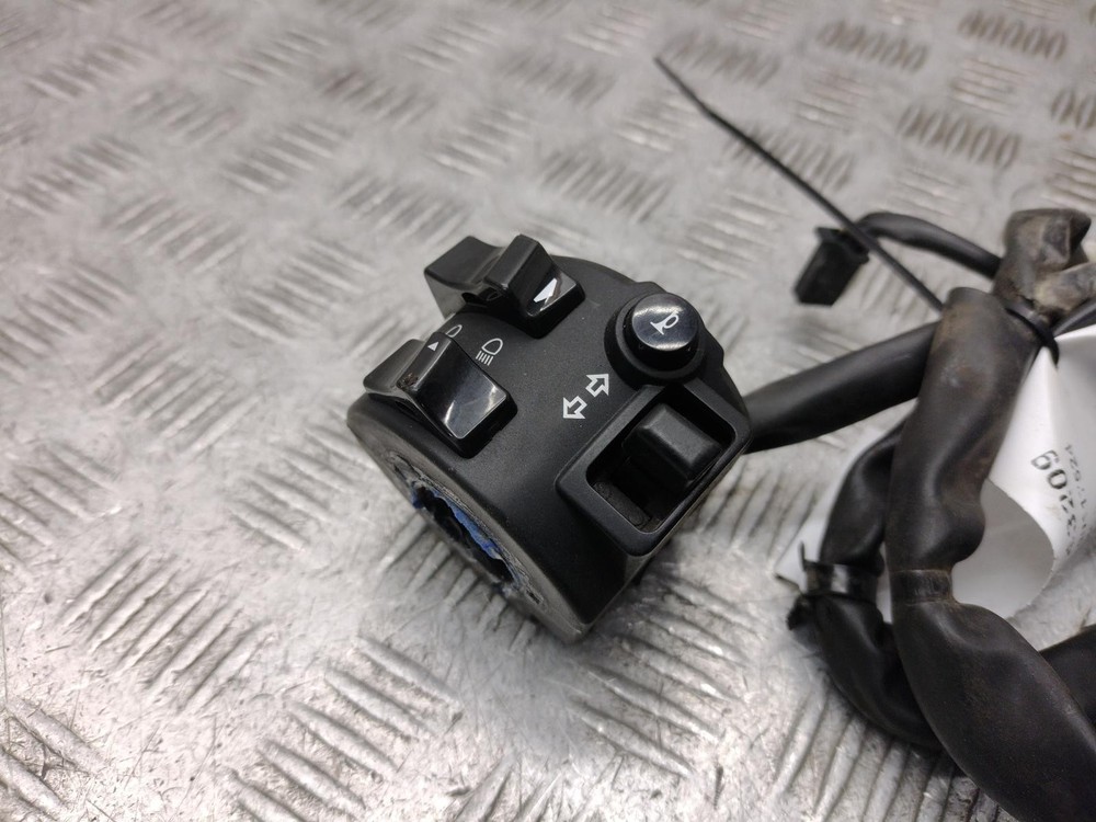2017 YAMAHA MT-09 MT-09 ABS LEFT SWITCH GEAR
