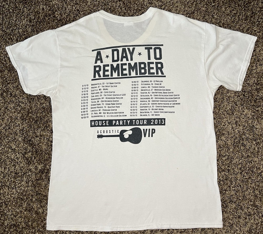 A Day To Remember Acoustic Concert House Party Tour 2013 Band Shirt LG 22” X 29”