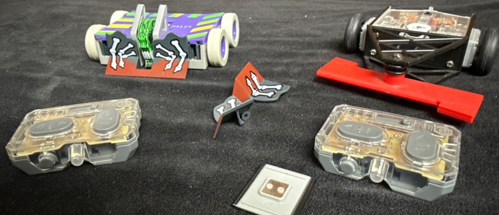 Hexbug Battlebots Rivals Tombstone And Witch Doctor