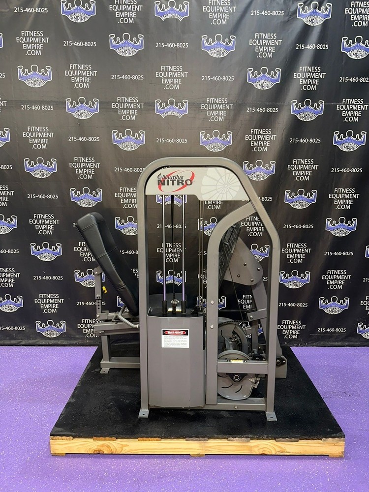 Nautilus Nitro Seated Leg Press w 500 / Lb Stack