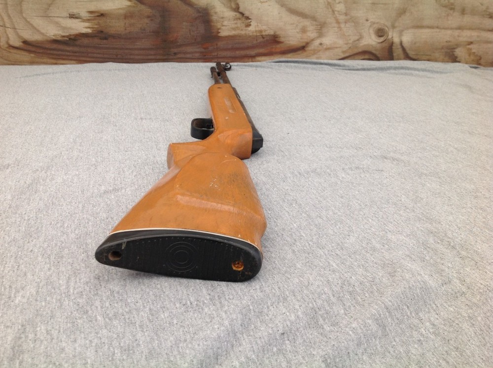 Underlever Air Rifle