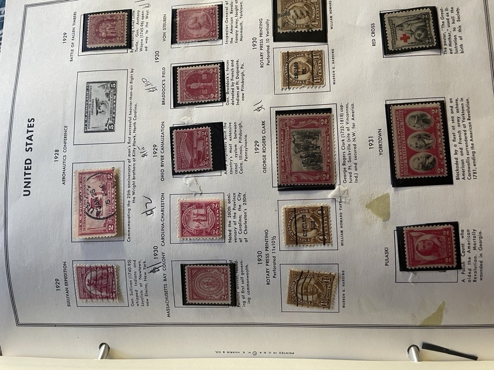 Harris US Liberty Stamp Album. 1847-1973. 700. Mint & Used Stamps.