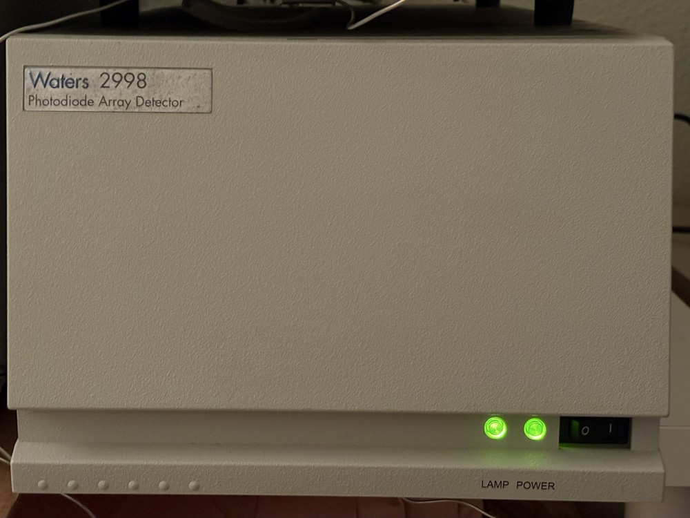 Waters HPLC System with e2695 Separations Module 2475 Fluorescence and 2998 PDA