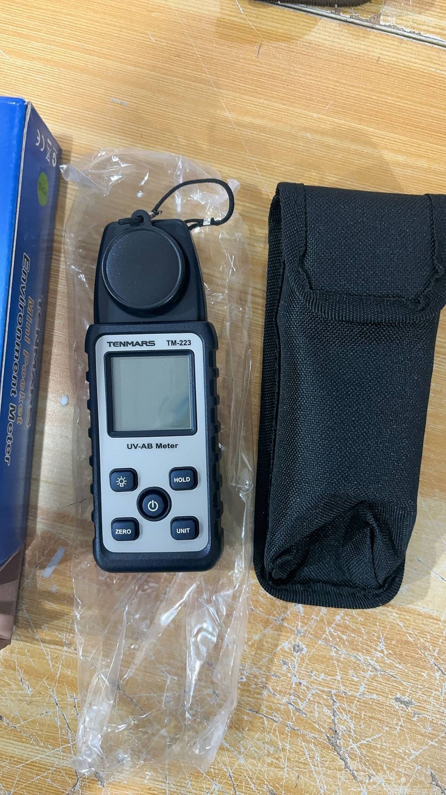 TENMARS TM-223 Pocket Size UVA UVB UVAB Radiation Light Meter 290~390nm