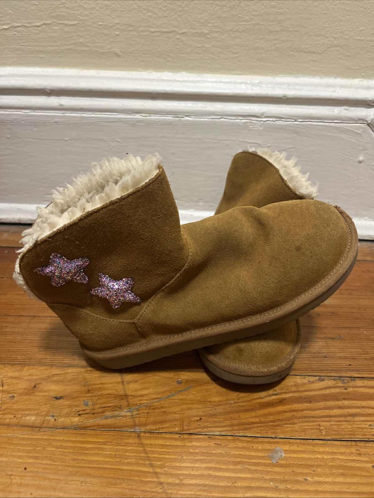 Koolaburra Brown Boot With Star Detail