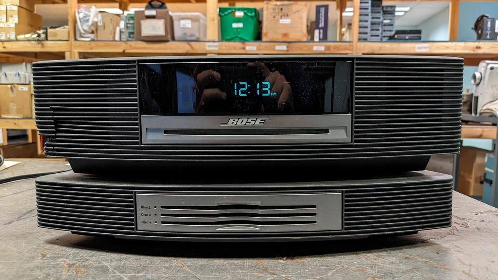BOSE WAVE MUSIC SYSTEM III WITH WAVE MULTI-CD