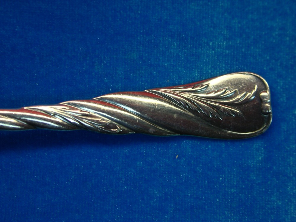 REED & BARTON SILVER PLATE - LE LOUVRE PATTERN SUGAR SPOON - NICE - PATD. 1888