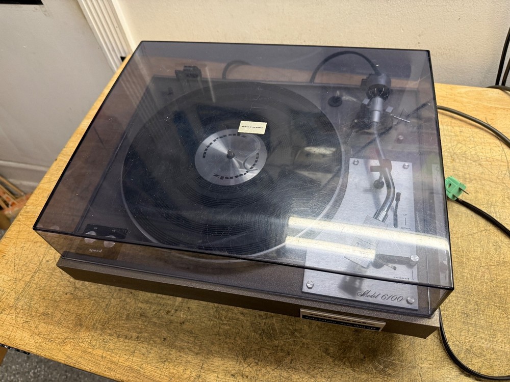 MARANTZ 6100 TURNTABLE