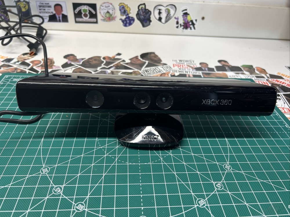 Genuine Microsoft XBOX 360 Kinect Sensor Bar Model 1414 Black  Tested