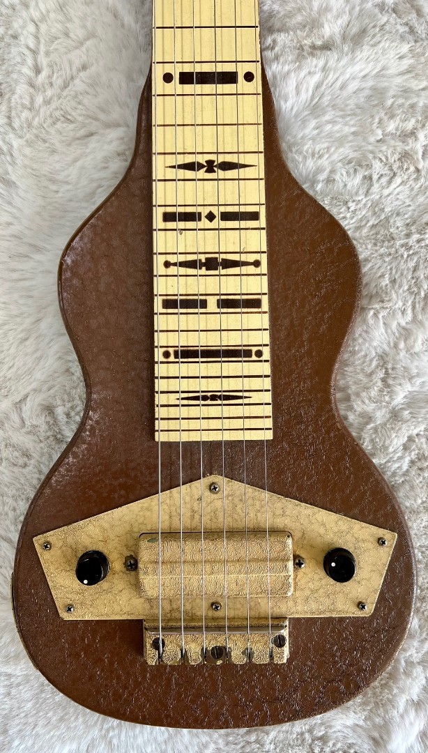 Vintage Gibson 1939 Mastertone Special 6-String Lap Steel with Original Case