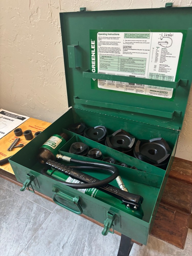 Greenlee Knockout Punch Driver Set 7310 Never Used
