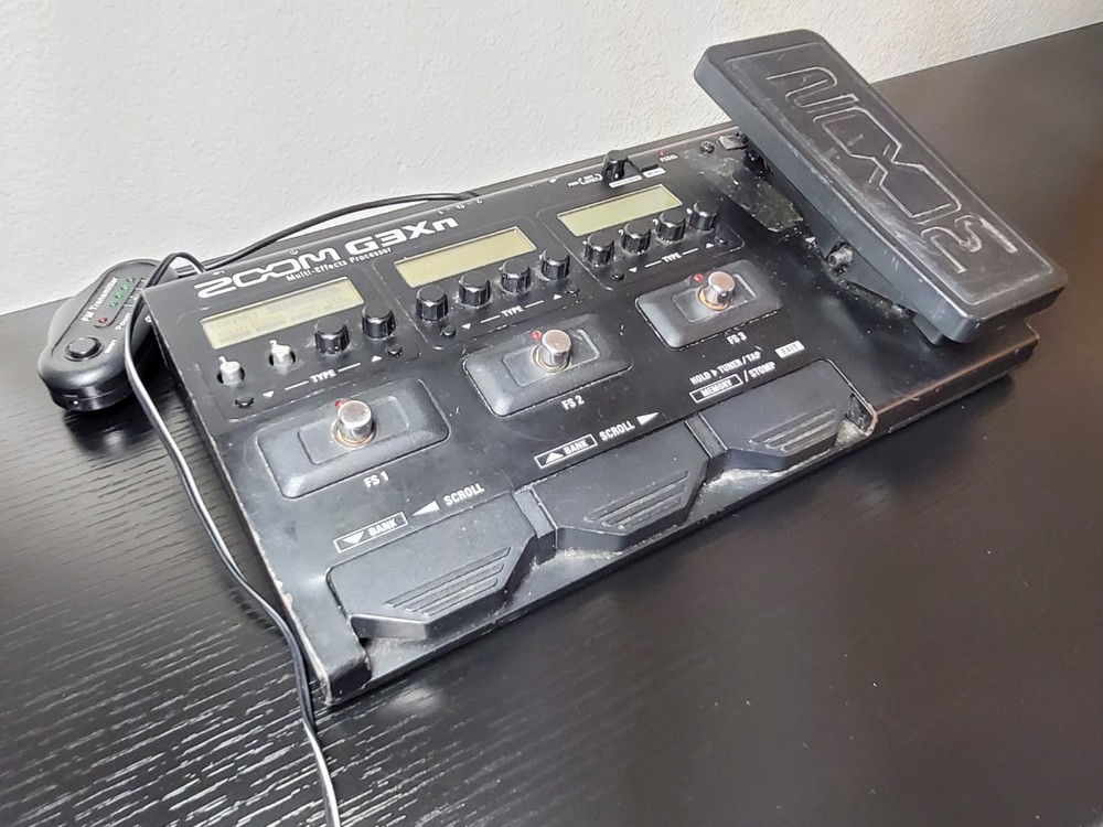 Zoom G3Xn Digital Multi-Effects Processor Pedal for Electric Guitar