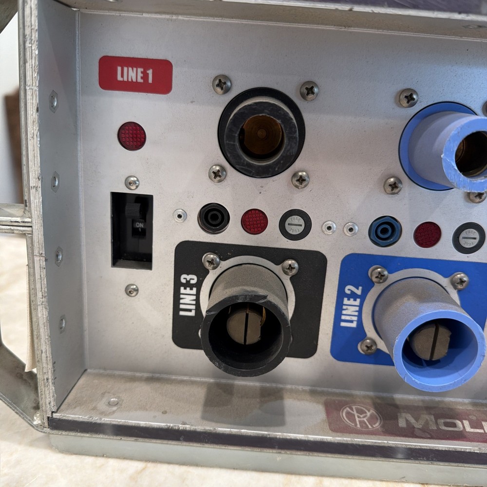 mole richardson Type 799113 MolePower 1200 “half” studio Camlock spider Studio