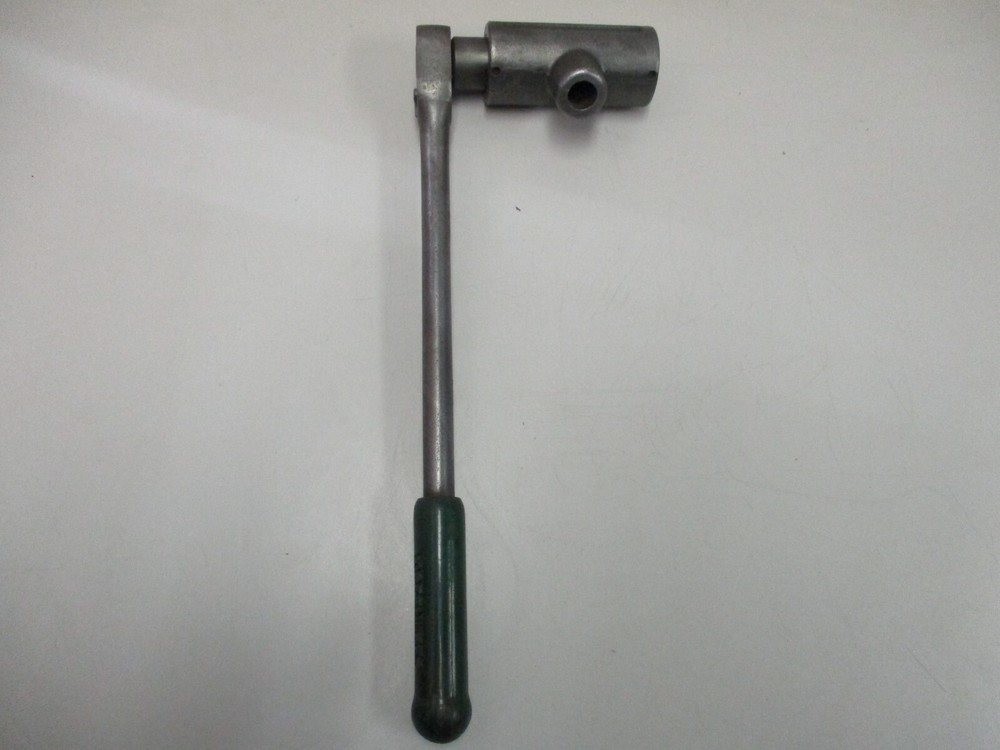 Greenlee 1804 Knockout Puller