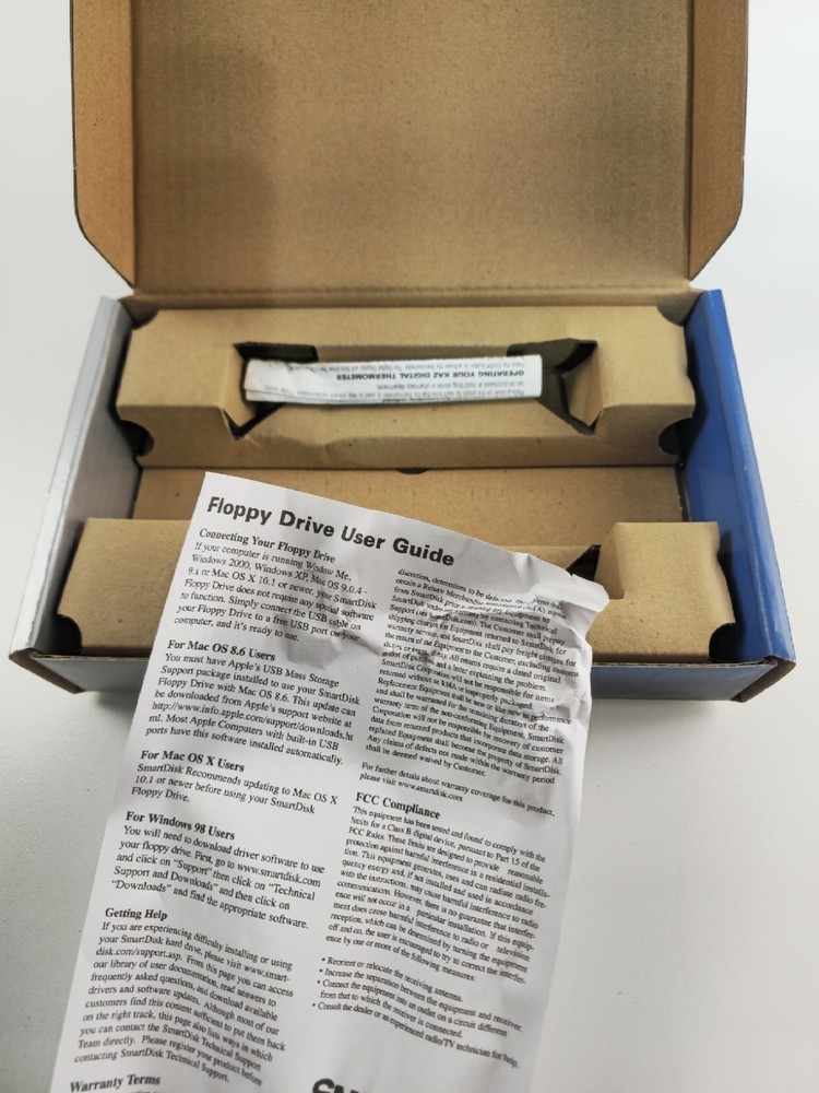 SmartDisk External USB Floppy Disk Drive Titanium Edition Windows or Mac