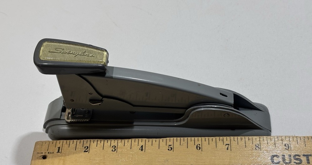 Mid Century Deco Swingline Swingline Model #4 Desktop Speed Stapler
