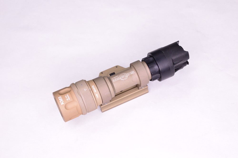 Surefire M952-V Tactical Flashlight with KM3 Vampire LED IR Head QUALITY .