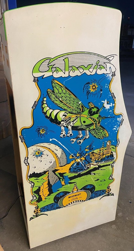 GALAXIAN ARCADE MACHINE by NAMCO 1979 (Excellent Condition)