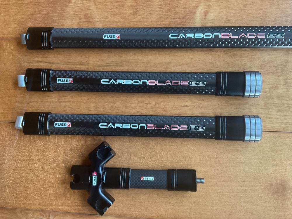 Fuse Carbon Blade ES Target Archery Stabilizer Setup.