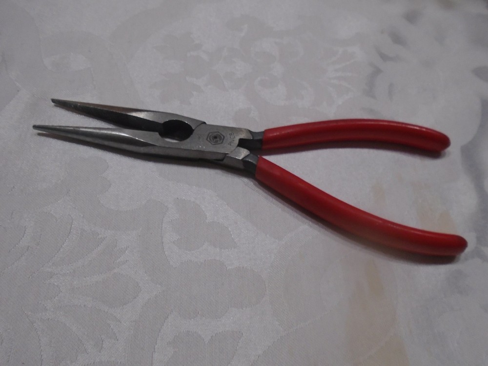 Matco Tools/Knipex Straight Needle Nose Pliers