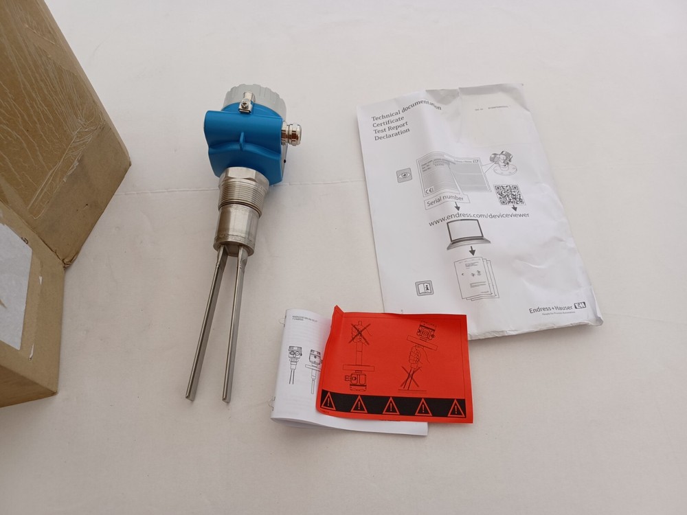 Endress + Hauser Soliphant M Level Sensor / FTM50-4GG2A1A32AA / BNIB