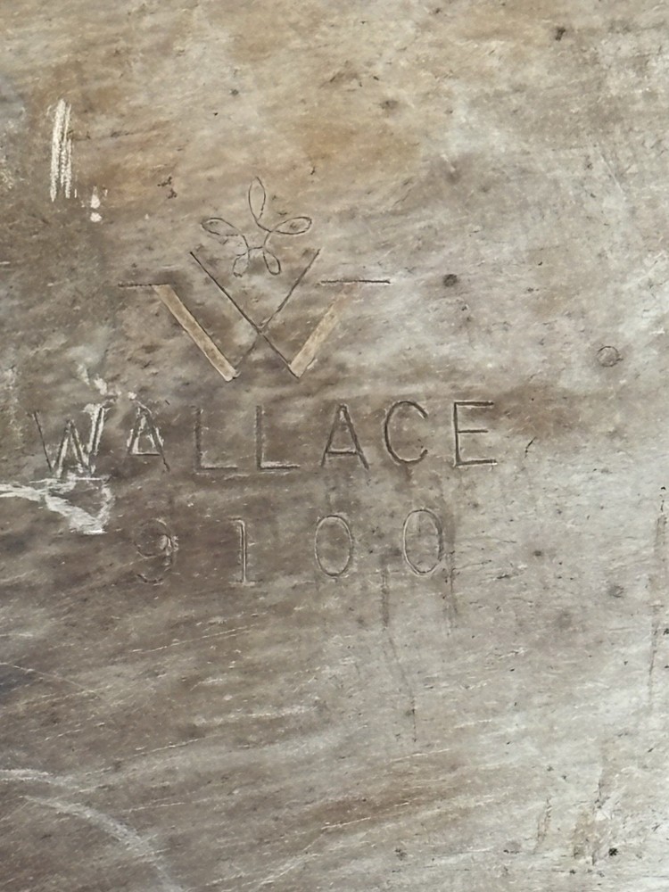 VTG. Wallace Color Clad Oval Bowl Deep Blue Interior MCM Silver Played