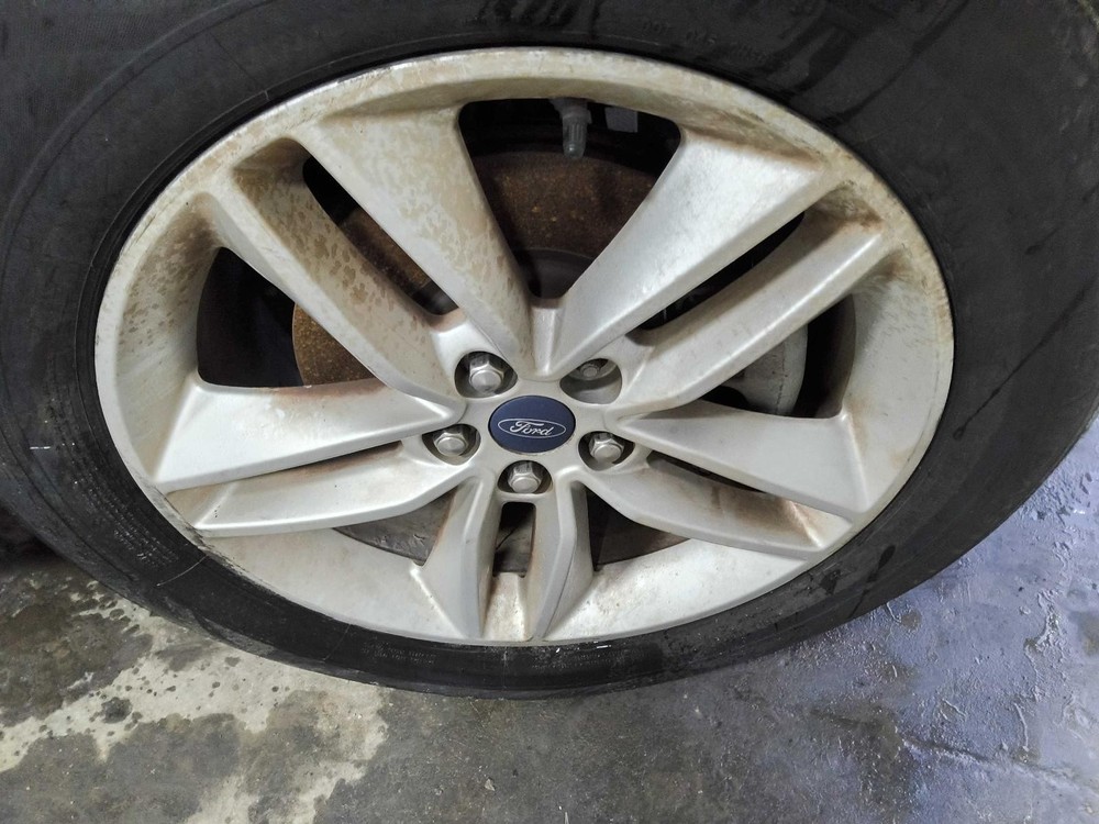 Used Battery Tray fits: 2016 Ford Edge Grade A