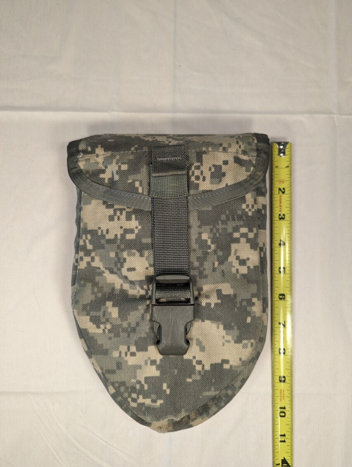 USED USGI Digital MOLLE II Entrenching Tool, E-Tool Carrier Pouch ACU Camo GC