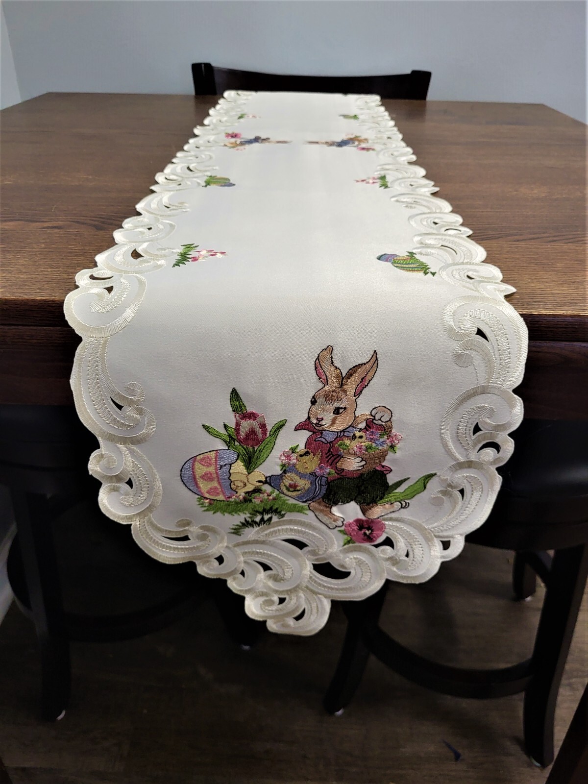 Doily Boutique Table Runner, Doily, Mantel Scarf with Easter Bunny on Ivory