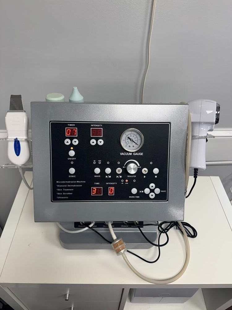 Microdermabrasion Machine Excellent Working Condition