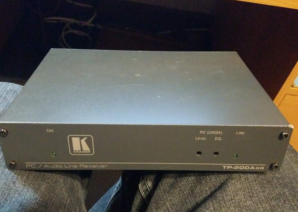 Kramer Electronics TP-200AXR Computer Graphics Video and Stereo Audio