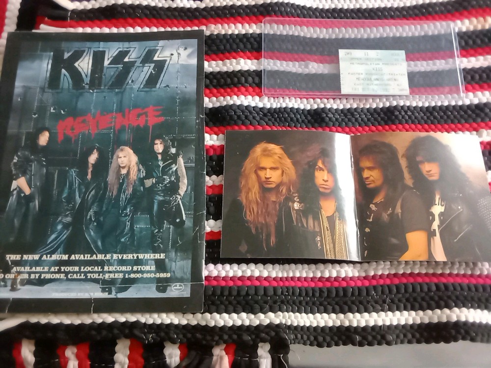 Kiss 💋 Ticket Stub Revenge Tour, October 9,1992. East Rutherford New Jersey 🎸