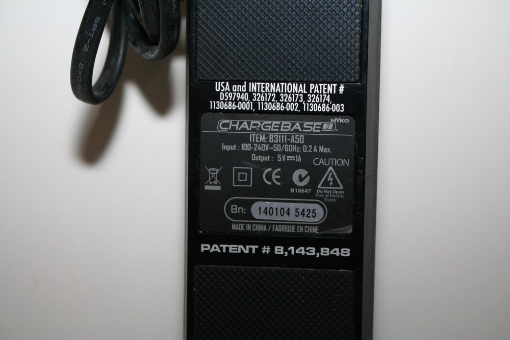 Nyko 83111 Playstation 3 Controller Charge Base (83111 -A50)