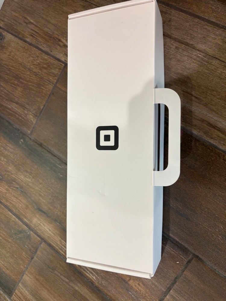 Square stand (second generation, USB-C)