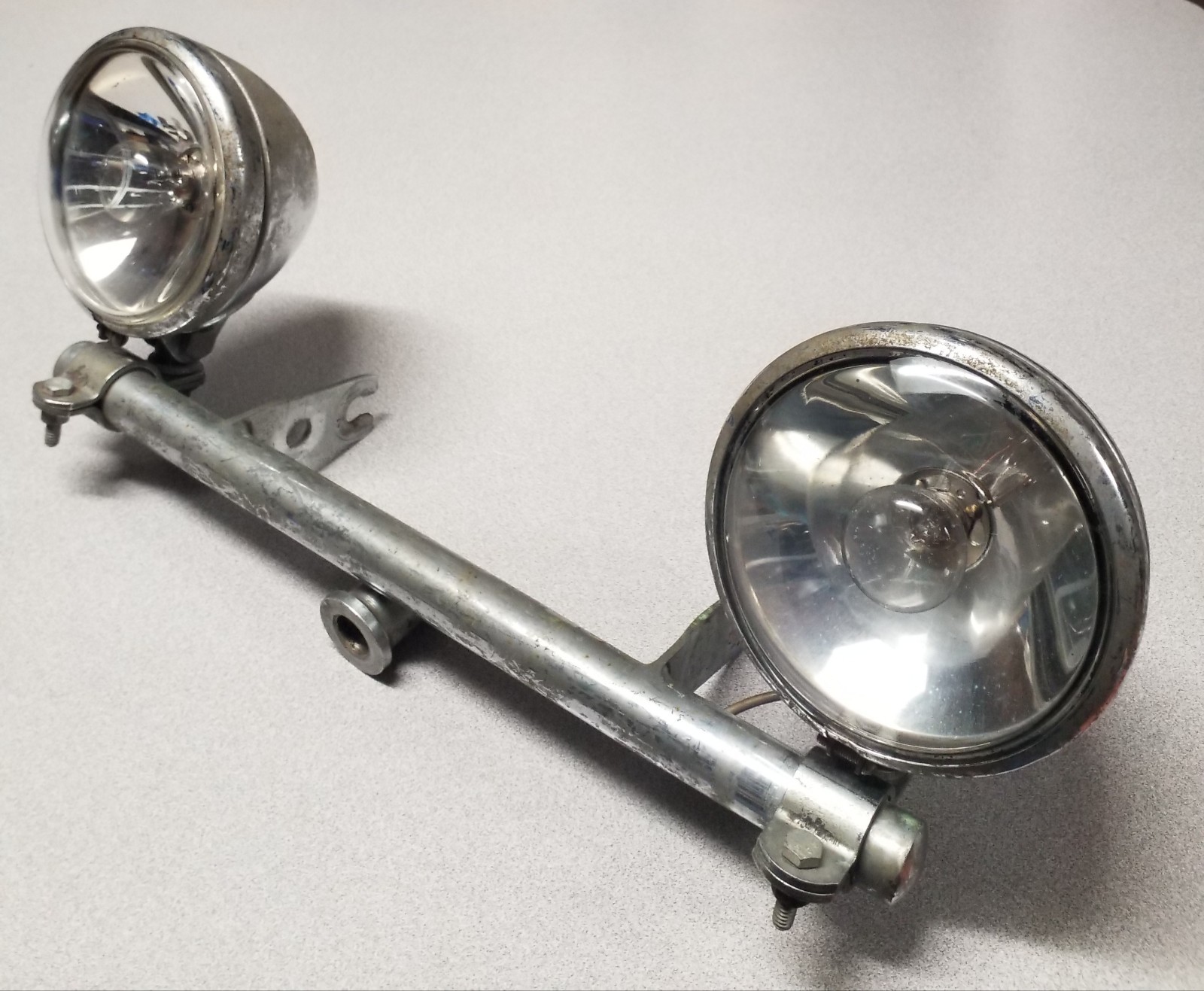 KNUCKLEHEAD PANHEAD SPOT LIGHTS SH-2 FLATHEAD VINTAGE OEM HARLEY-DAVIDSON