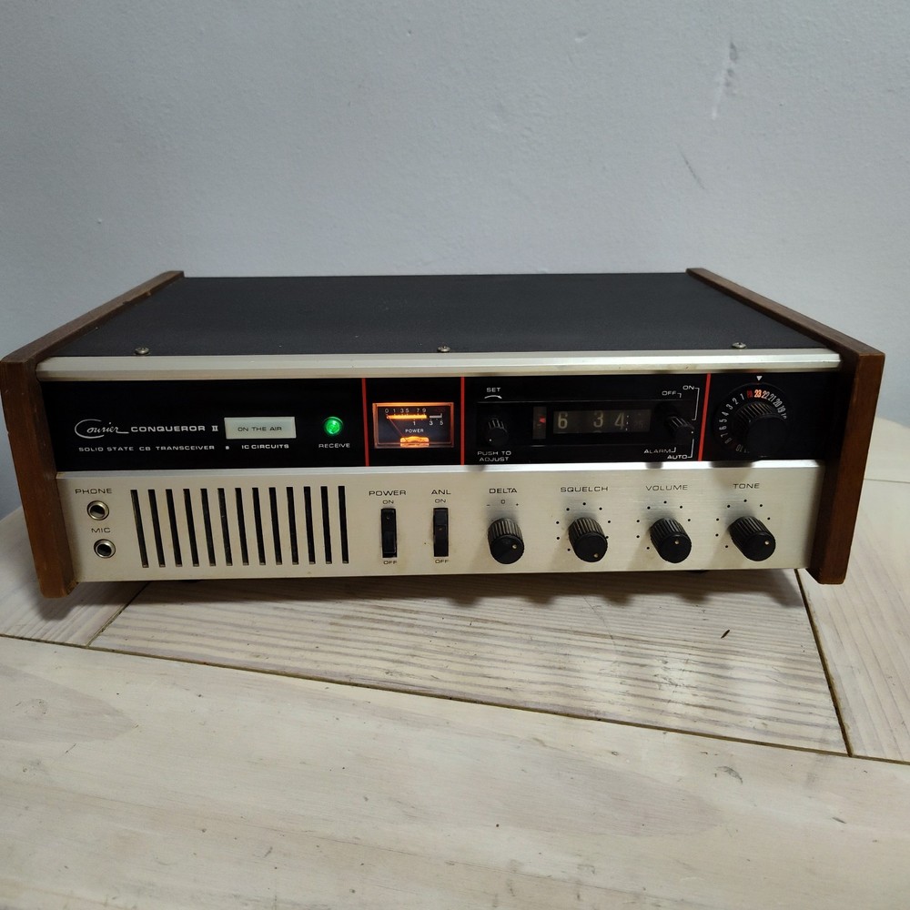 Courier Conqueror II CB Solid State Transceiver: Turns On Untested Parts Repair