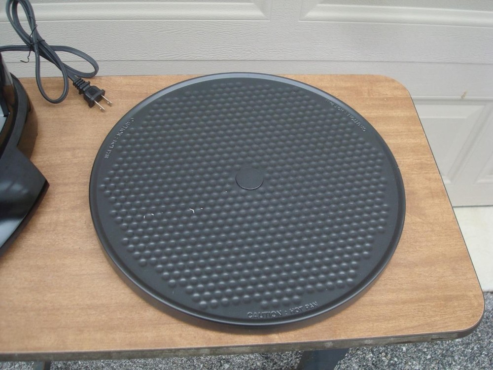 Presto Pizzazz Plus Rotating Pizza Oven 0343003 Dual Element Black Tested - Nice