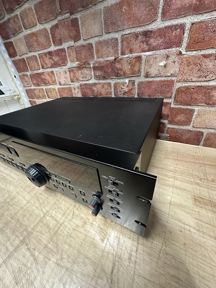 Tascam DA-30 MkII Professional DAT Deck ~ Unit Powers On **UNTESTED**