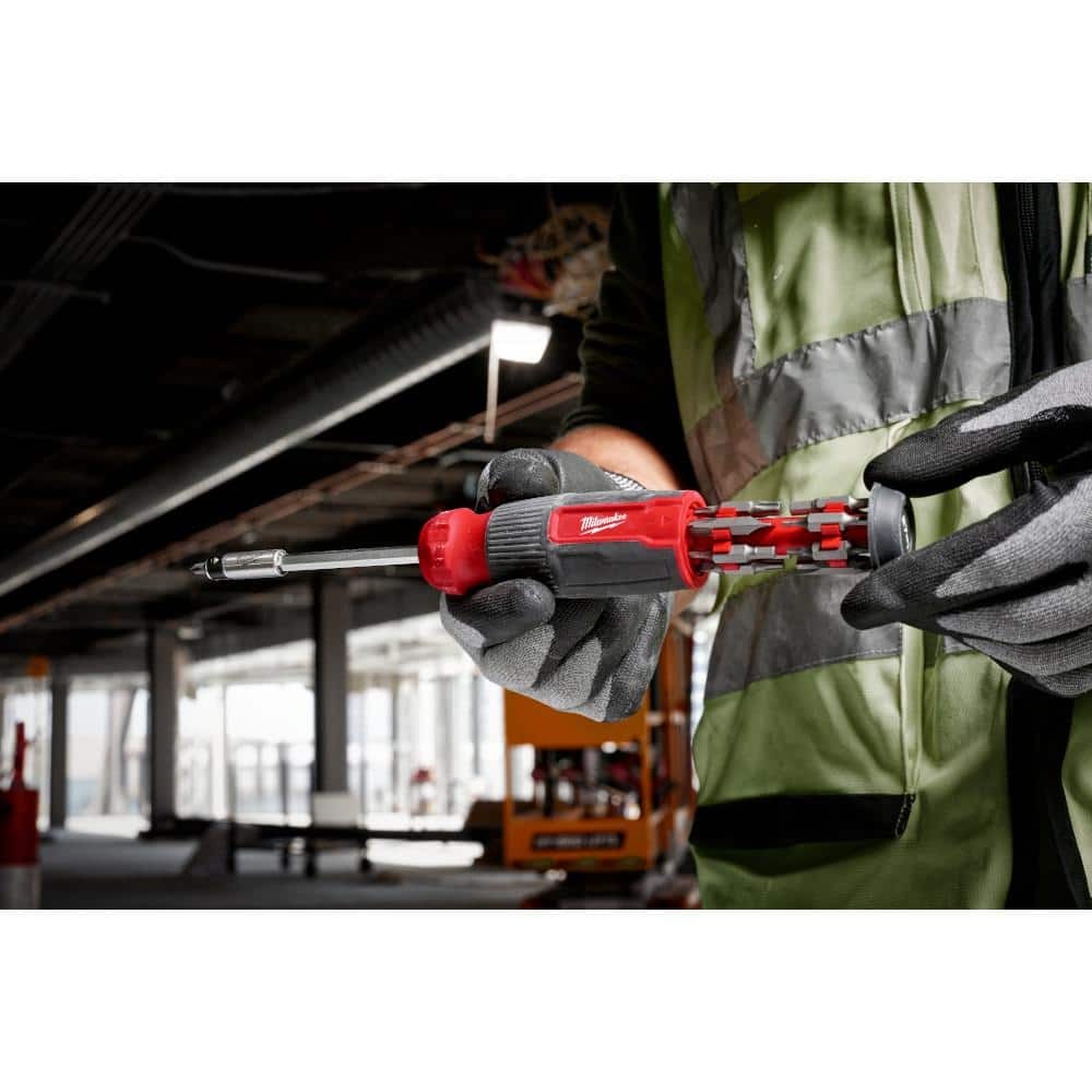 Milwaukee 27-in-1 Multi-Bit Combination Screwdriver
