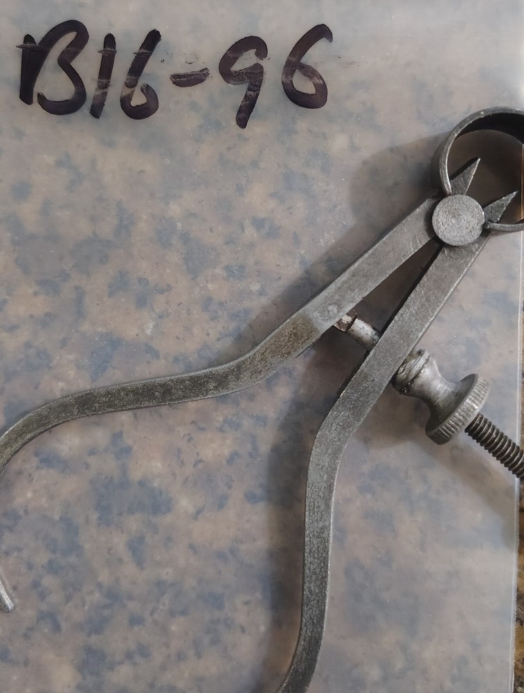 🗽 VINTAGE 3-1/2" OD CALIPER MACHINIST/TOOLMAKER , SOLID THICK LEGS, GREAT...