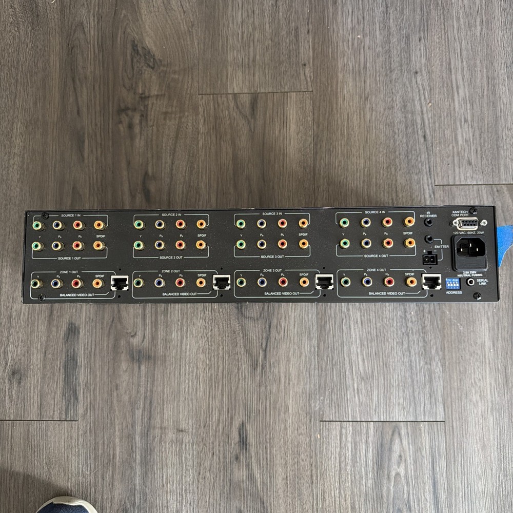 Xantech HD44CC5 4x4 HD-Component Video Matrix Switcher - Unit Only