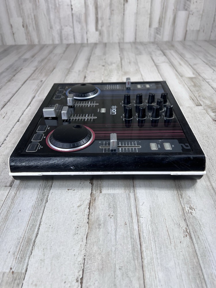 Numark Total Control DJ Double Mixing Deck w/ USB Cable (Missing AC Adapter)